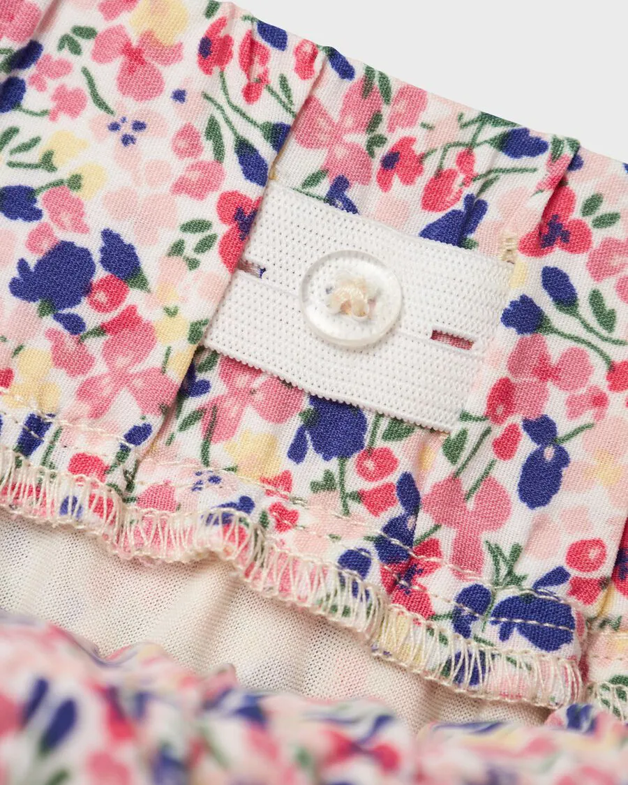 Girls Vinaya Skirt in White Alyssum Flower