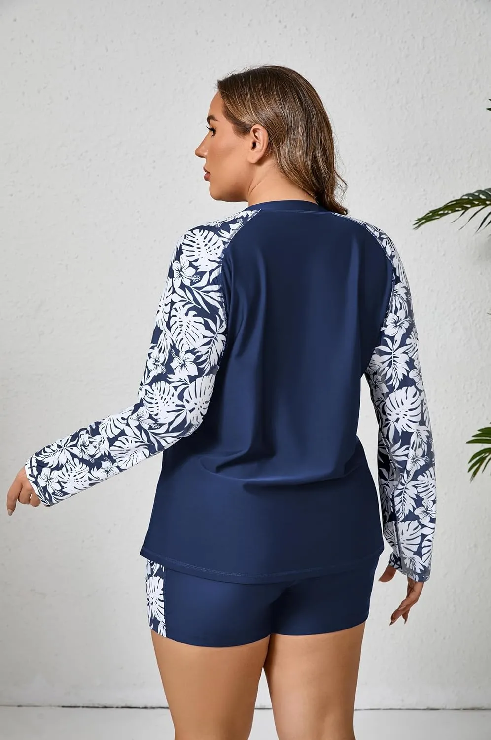 Women Plus Size Two Piece Long Sleeve Rash Guard Sets Built in Bra Swim Shirt Top and Shorts with Pockets UPF50 