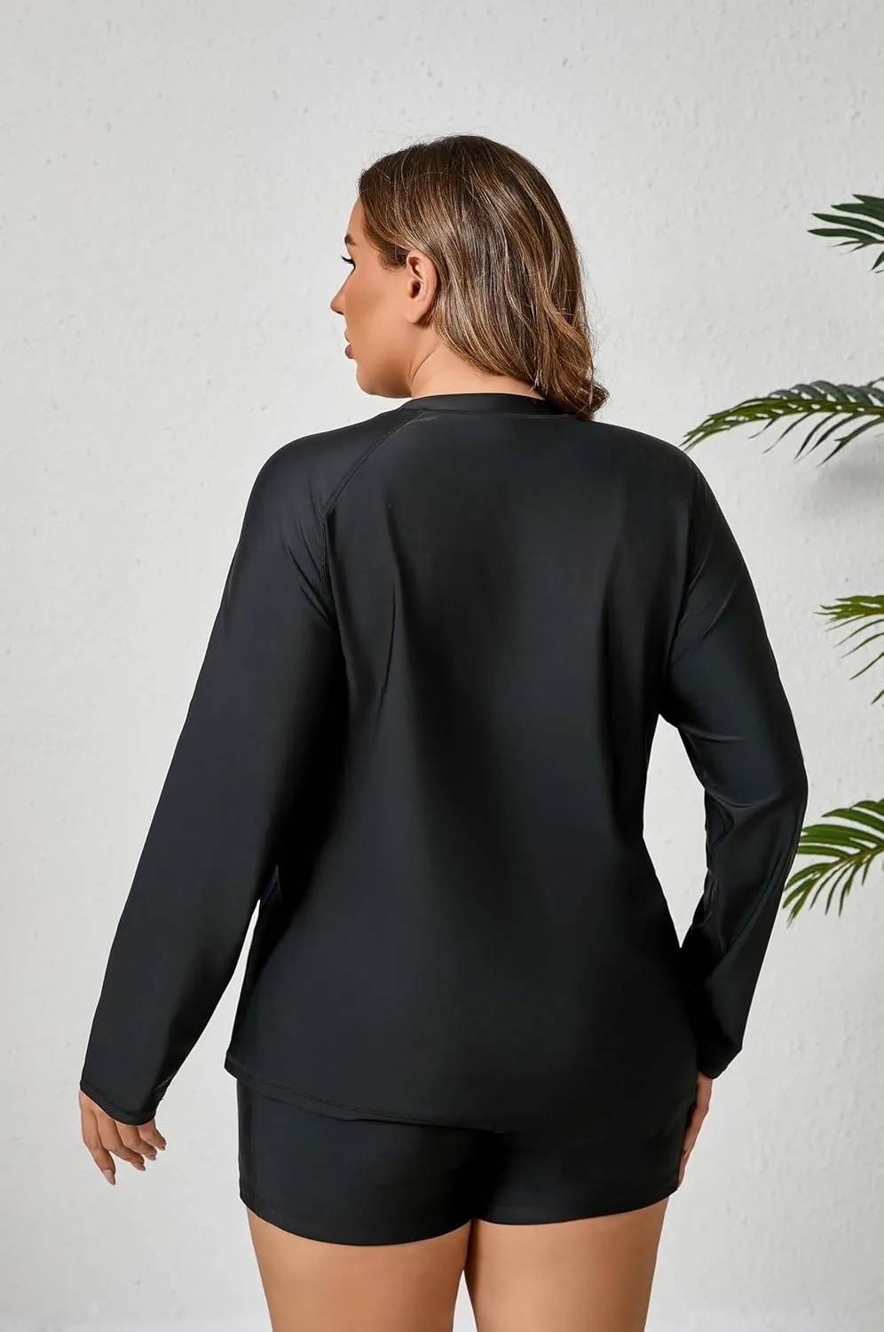 Women Plus Size Two Piece Long Sleeve Rash Guard Sets Built in Bra Swim Shirt Top and Shorts with Pockets UPF50 